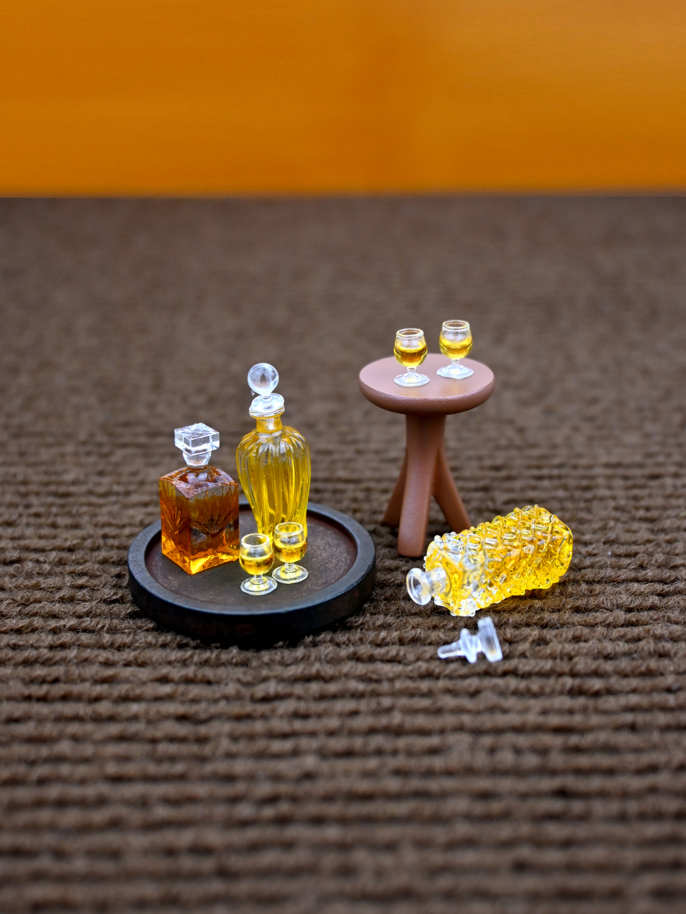 A Miniature Liquor Scene Decor – обзор и цена Diy Electronics Housing
