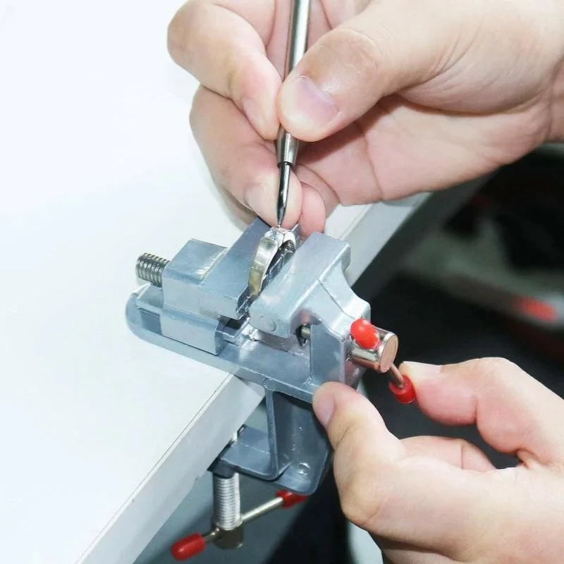 Mini Bench Vise Table Clamp Sc – обзор и цена Diy Electronics Bench