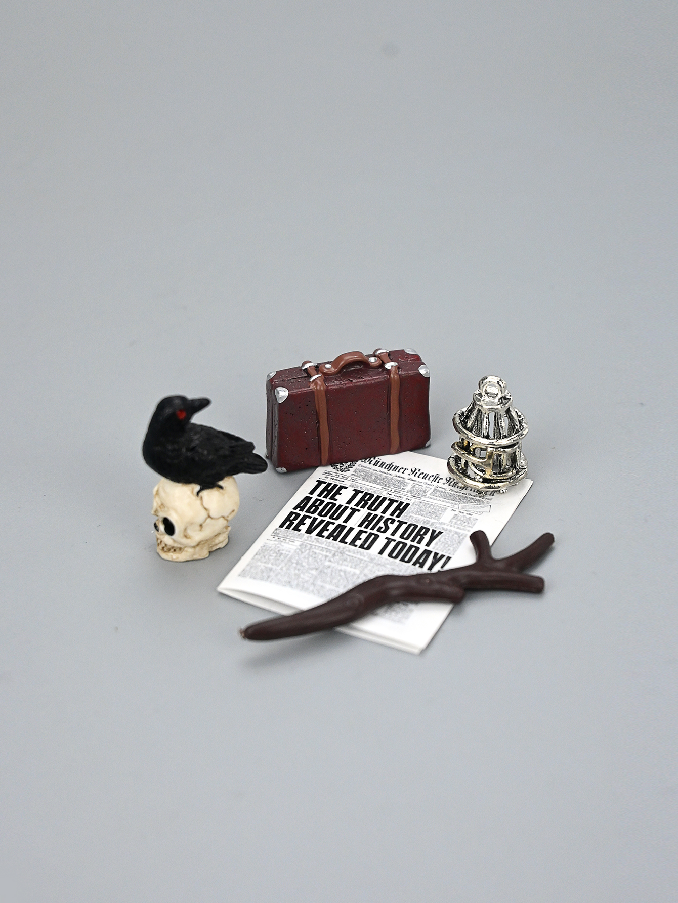 Miniature Academy Luggage Scen – обзор и цена Diy Electronics Housing
